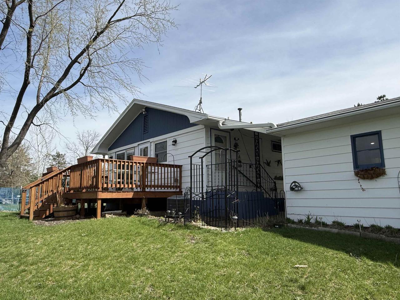 2893 Cty. Rd. Z, Adams, WI 53910 — photo 2