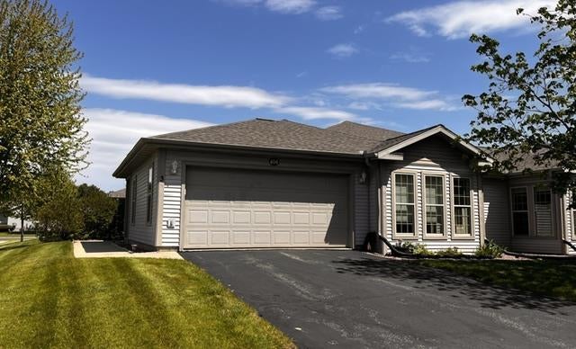 404 Henry Drive 3 — photo