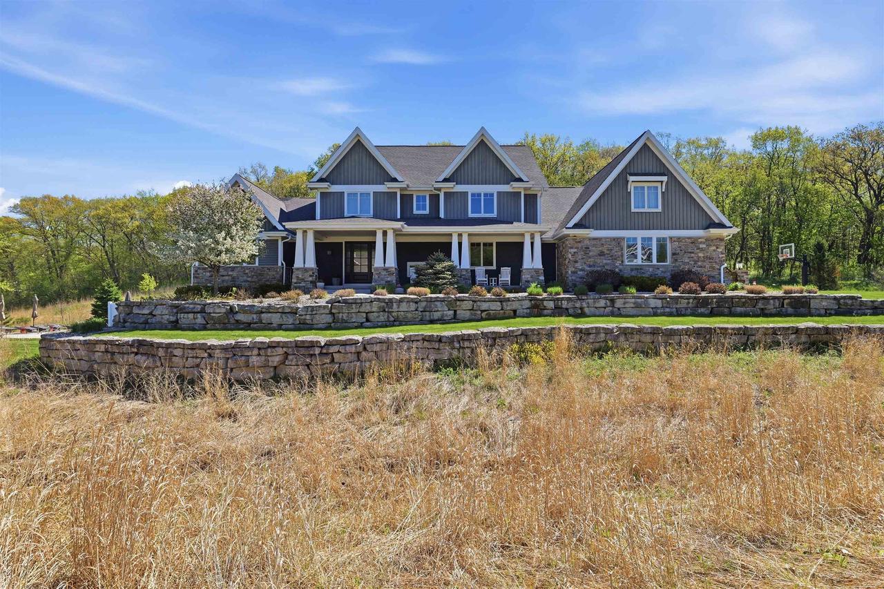 5090 Aspen Valley Court — photo