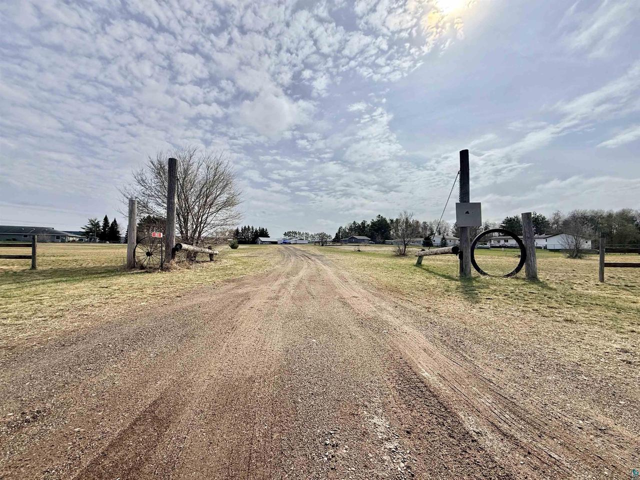 620 Shell Creek Rd — photo