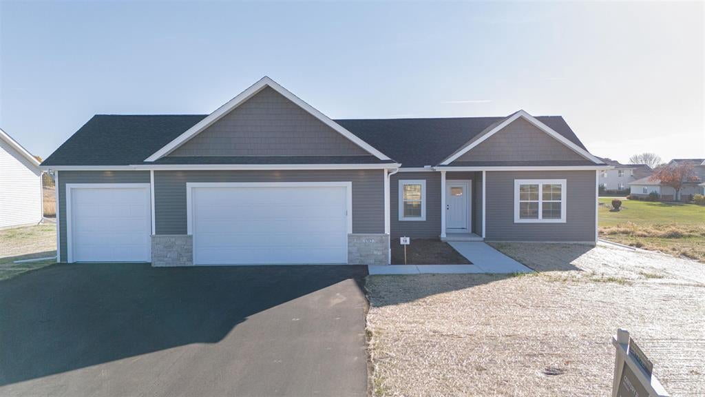 503 Ridge Court — photo