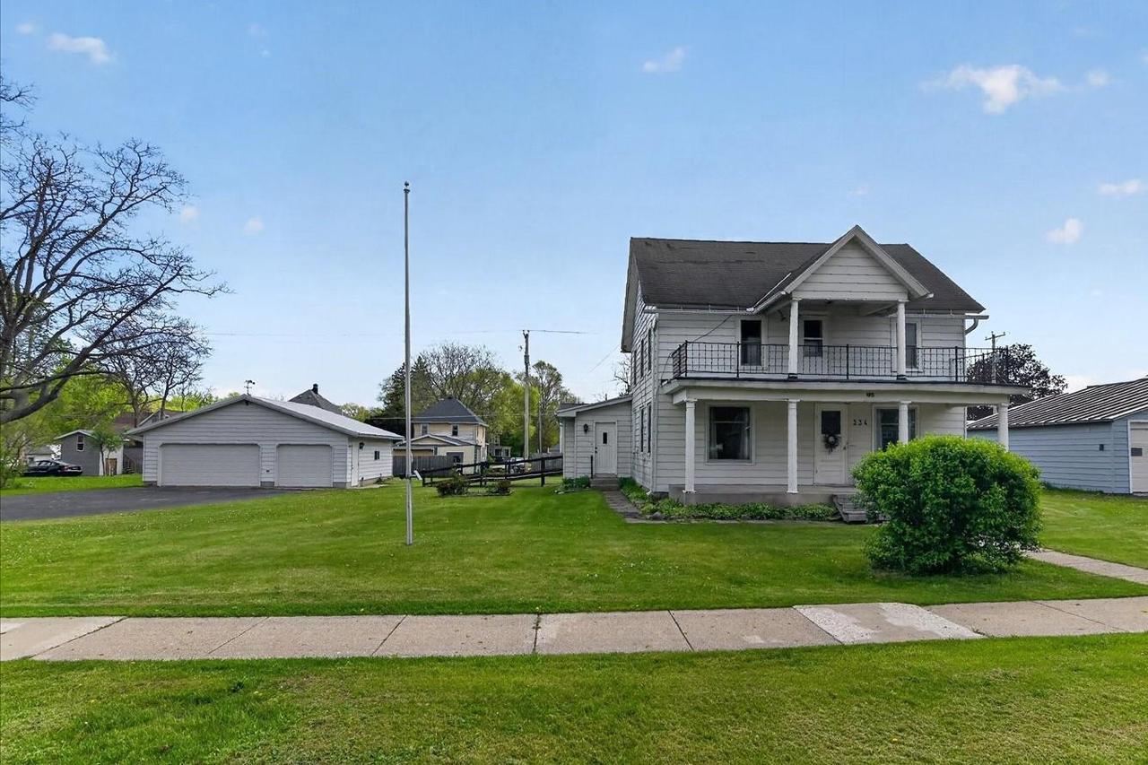 334 Union STREET, Rio, WI 53960 — photo 2