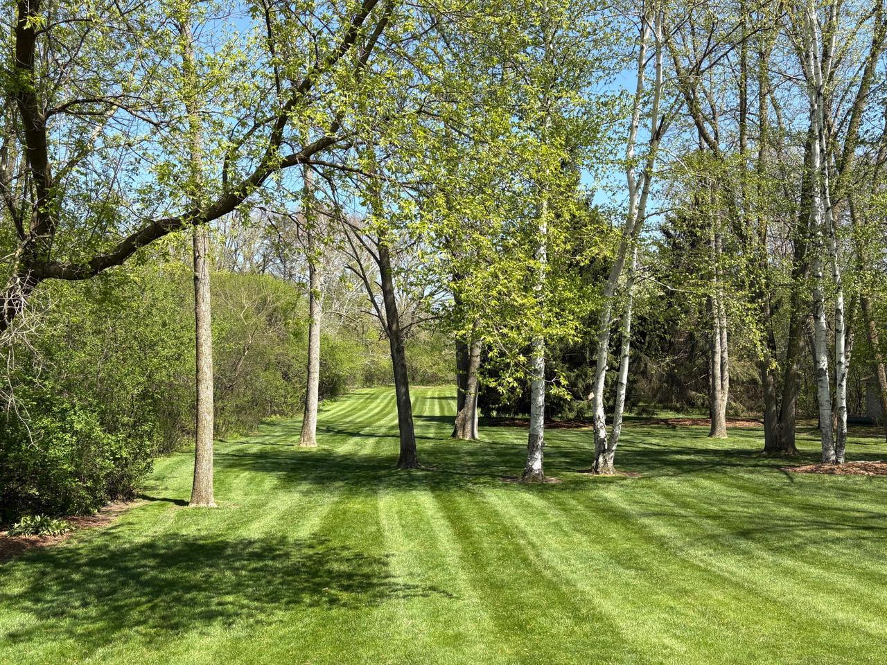 9740 N Riverside Rd, Mequon, WI 53092 — photo 3