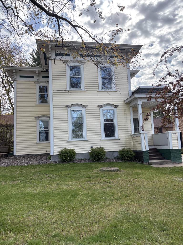 301 N Genesee Street — photo