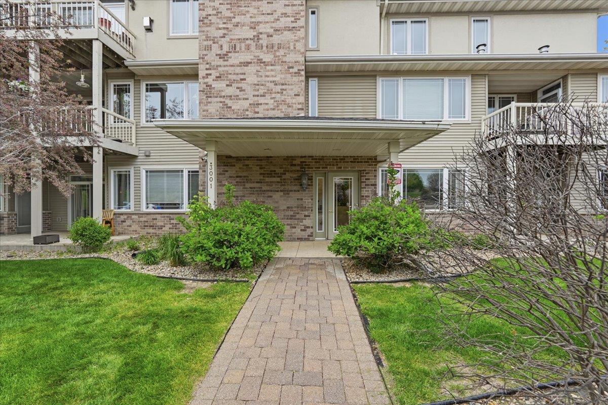 3001 Stratton Way 206 — photo
