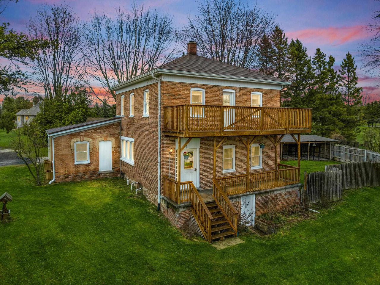 N8108 State Rd 42, Ahnapee, WI 54201