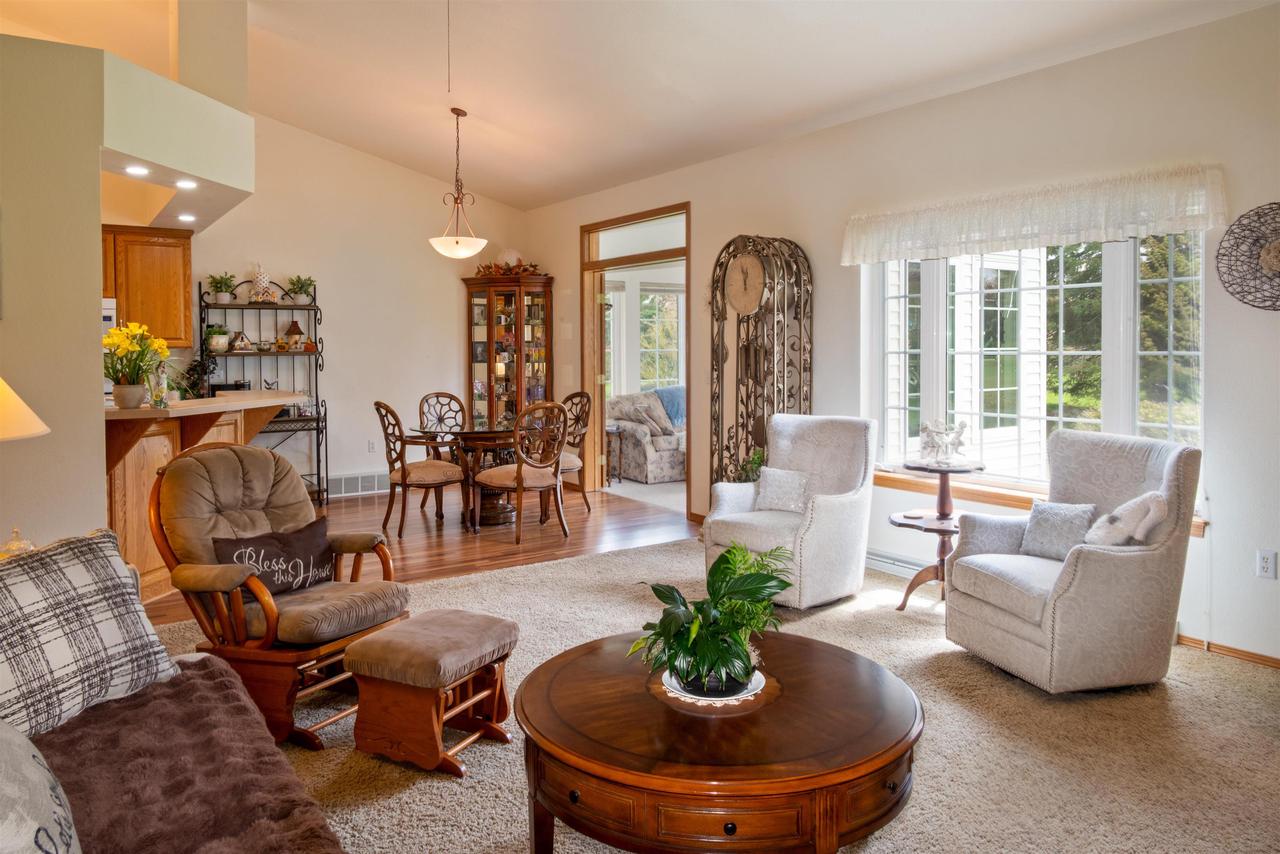 1005 W Windtree Drive, Appleton, WI 54914 — photo 2