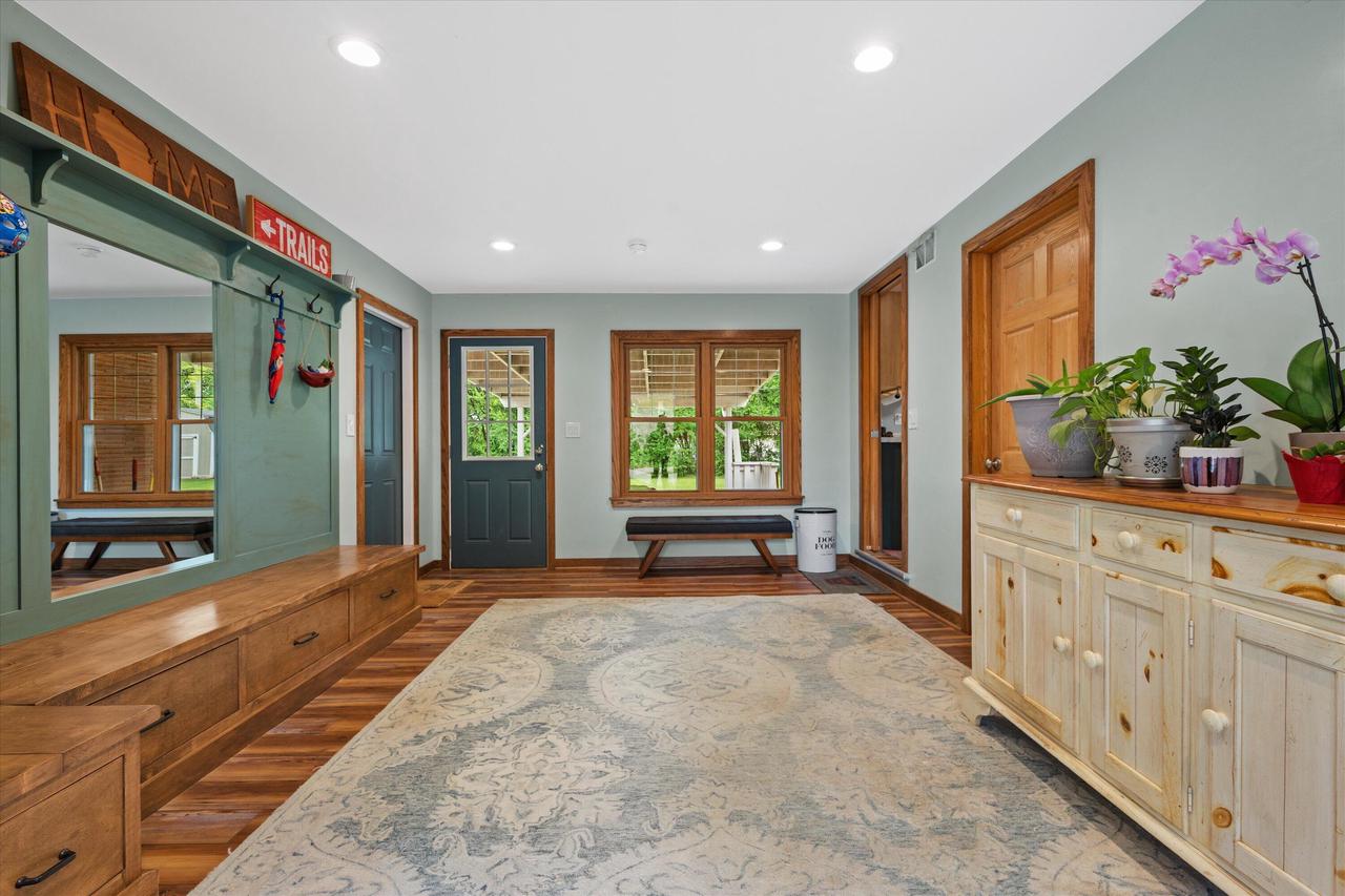 14101 W Maple Ridge ROAD, New Berlin, WI 53151 — photo 3