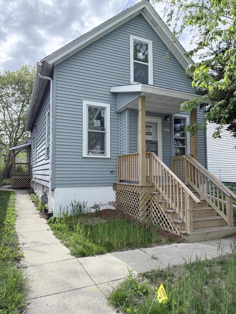 3641 N Port Washington Avenue — photo