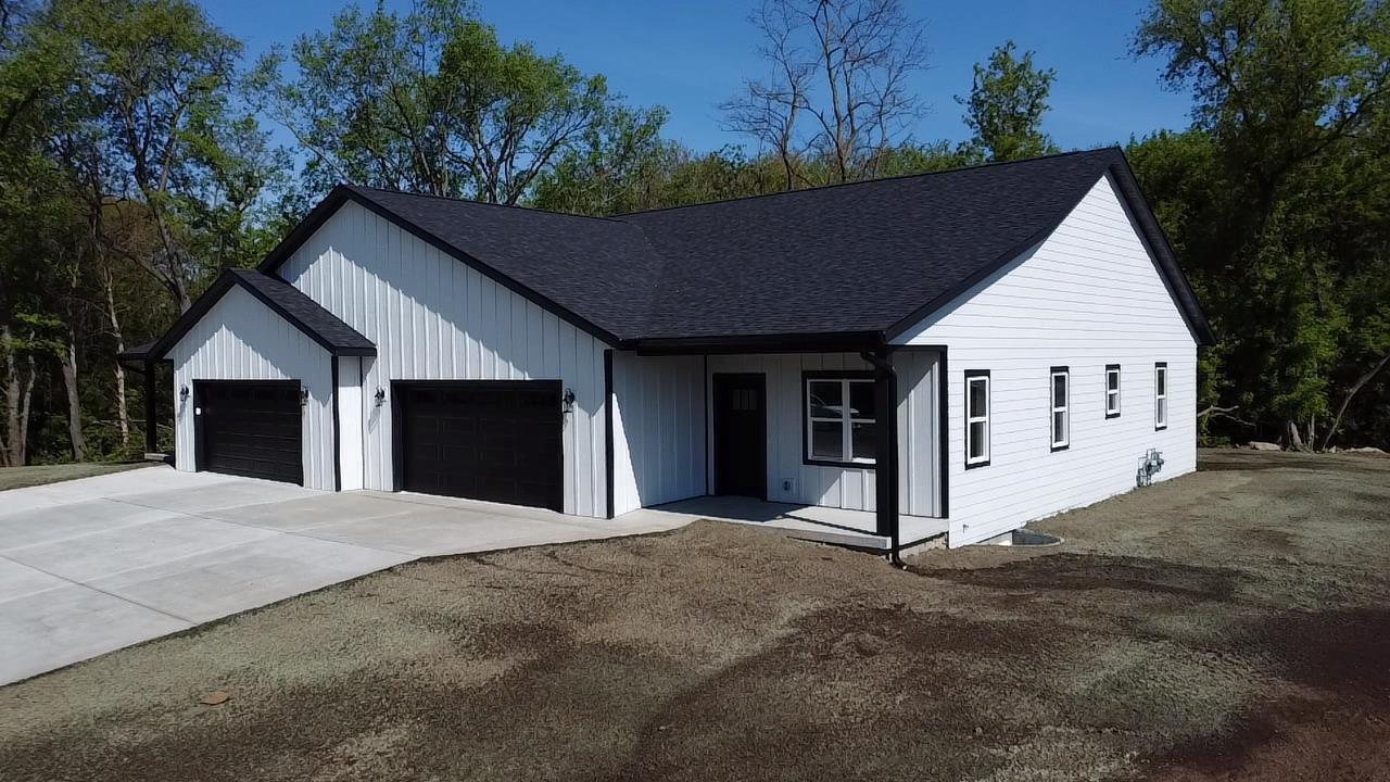 705 Mayapple Drive — photo