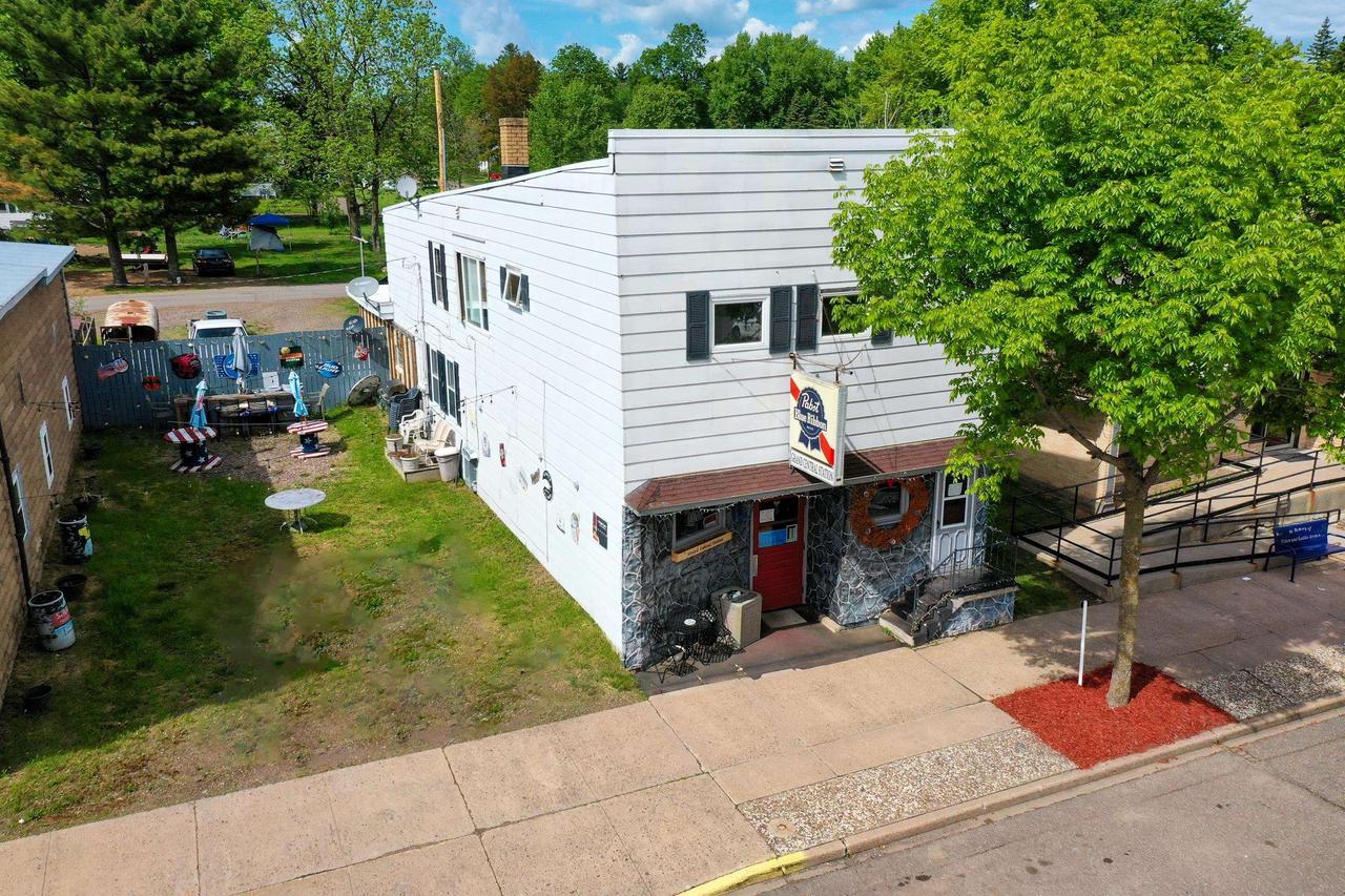 185 E Main Street — photo