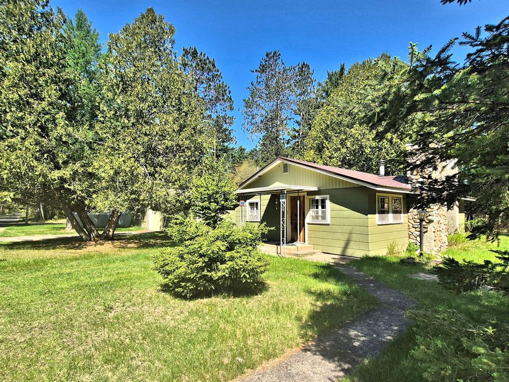 14306 W Pine Street — photo