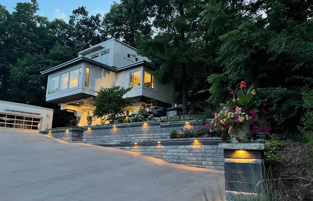 3702 Pheasant Branch Road — photo