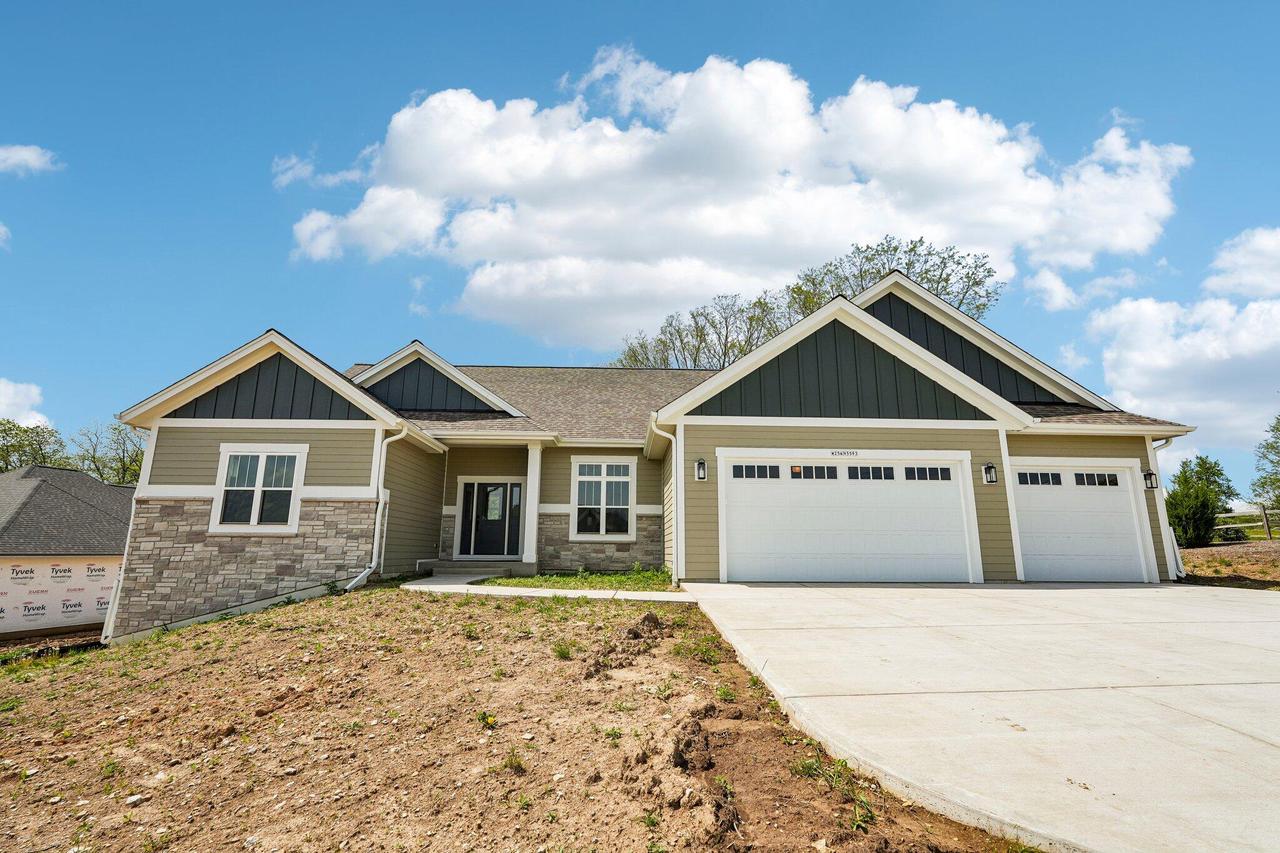 W254N5593 Crescent Hill Drive — photo