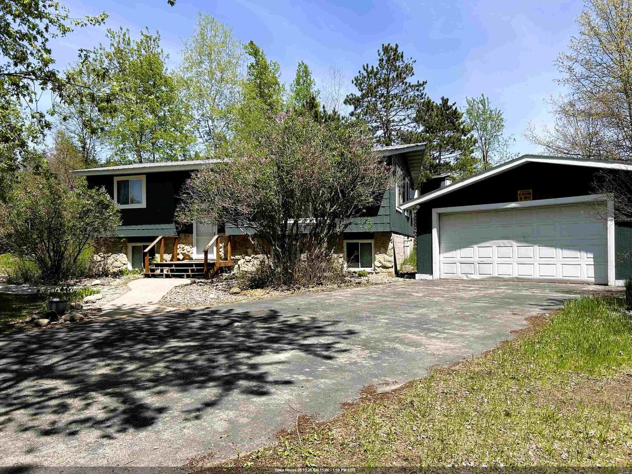 1310 Kenny Drive — photo