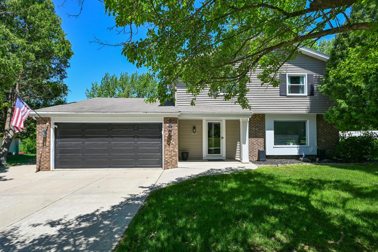 14390 W Wilbur Drive — photo