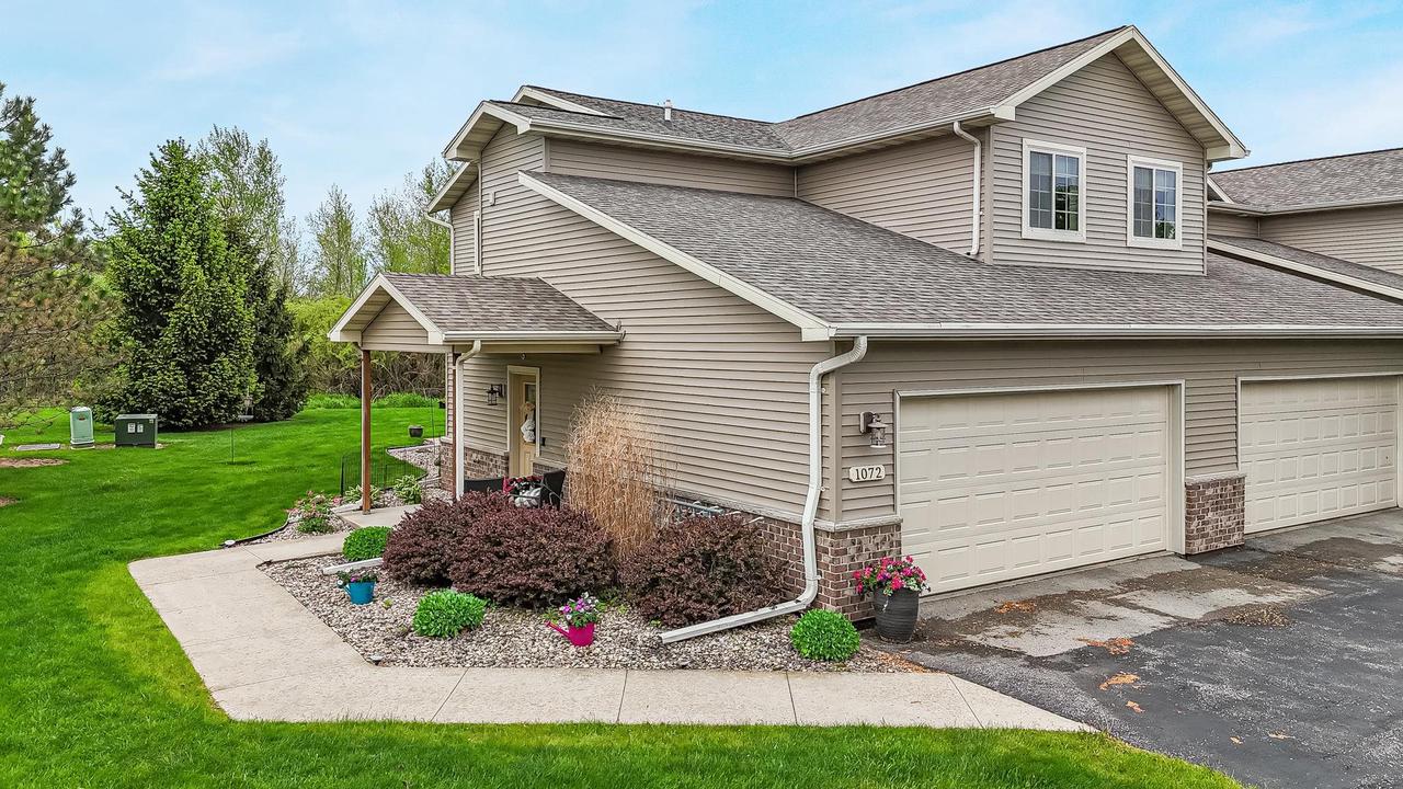 1072 W Willis Way — photo