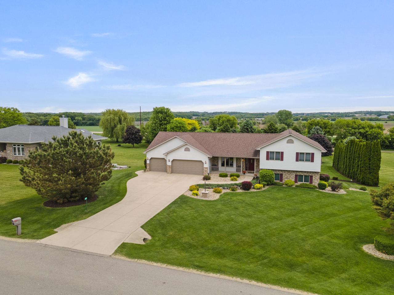3658 Graham Paige Road — photo