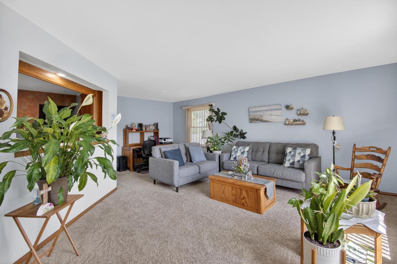 116 Virginia STREET, Racine, WI 53405 — photo 3
