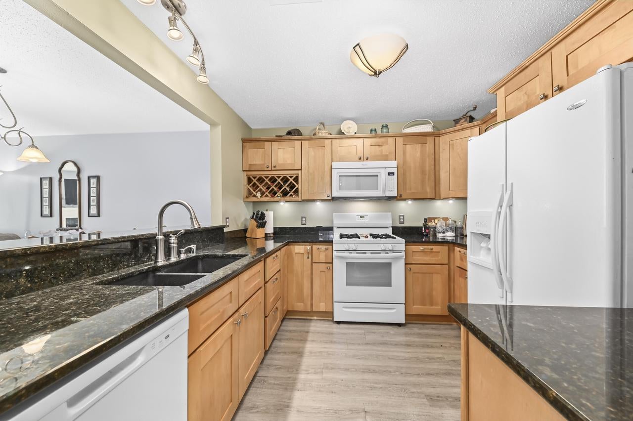 652 Pewaukee ROAD #A, Pewaukee, WI 53072 — photo 3