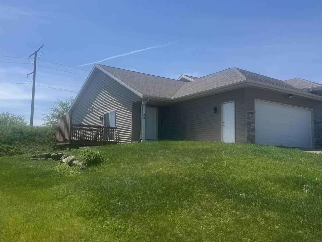 1123 Temple Drive — photo