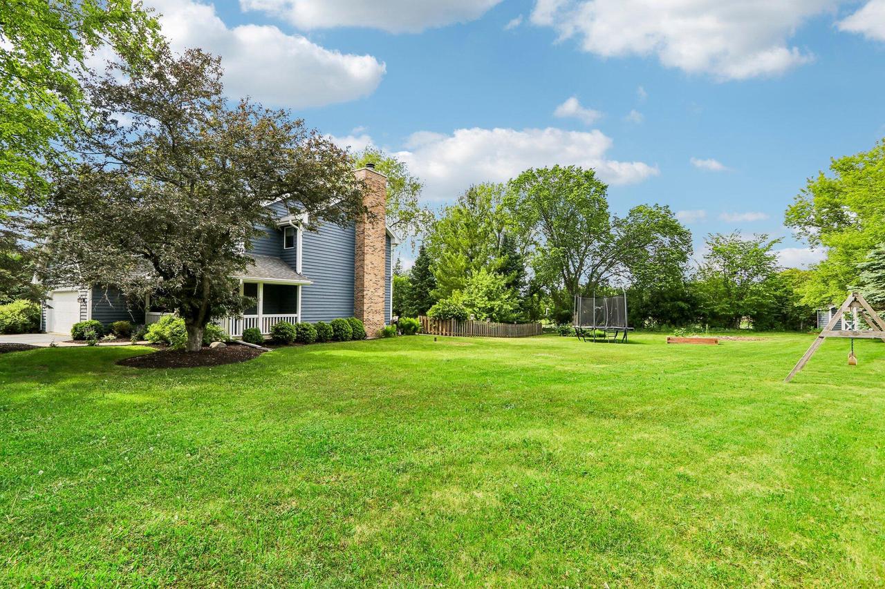 W5692 Sunset Ridge ROAD, Walworth, WI 53184 — photo 3