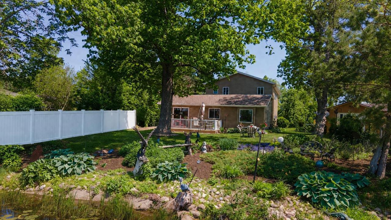 N2427 Linden Point Road — photo
