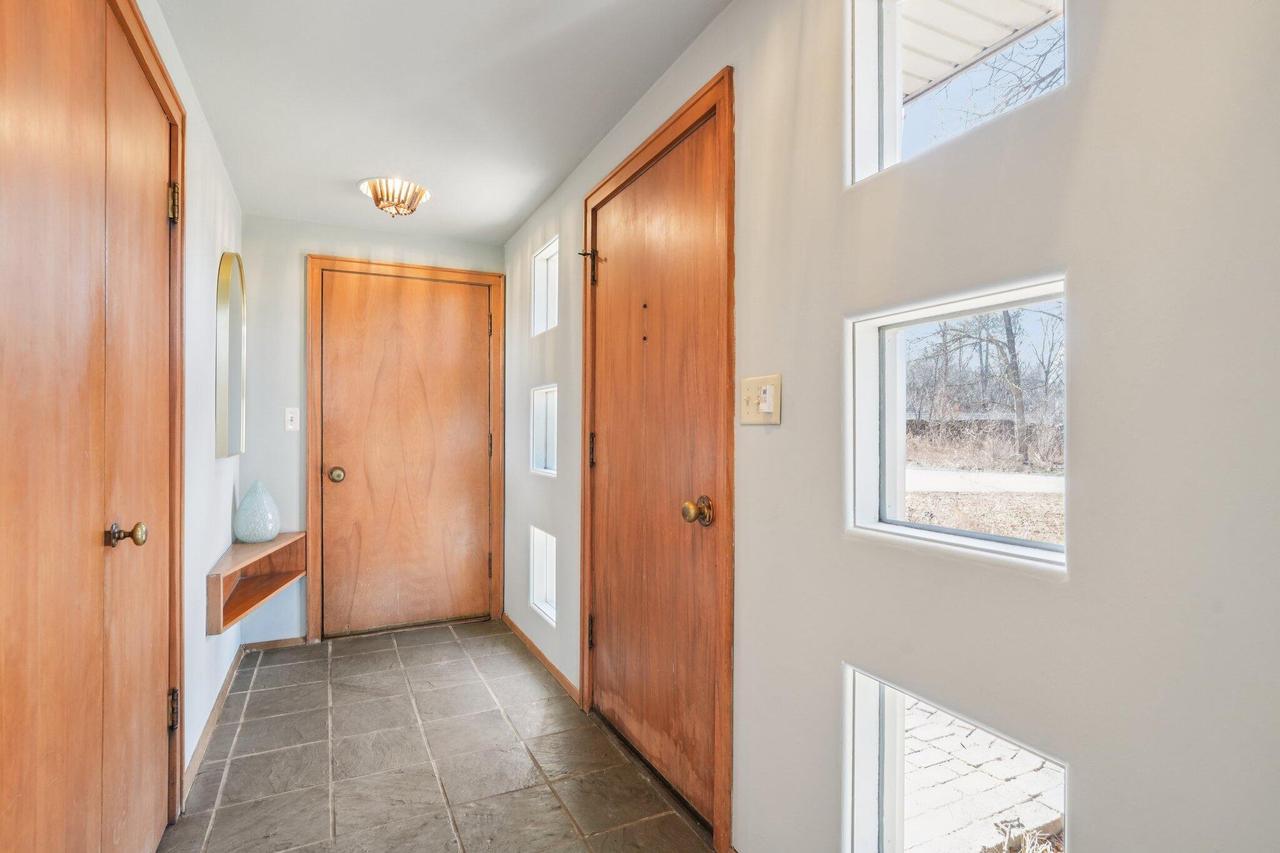 1009 Spring Valley ROAD, Burlington, WI 53105 — photo 2