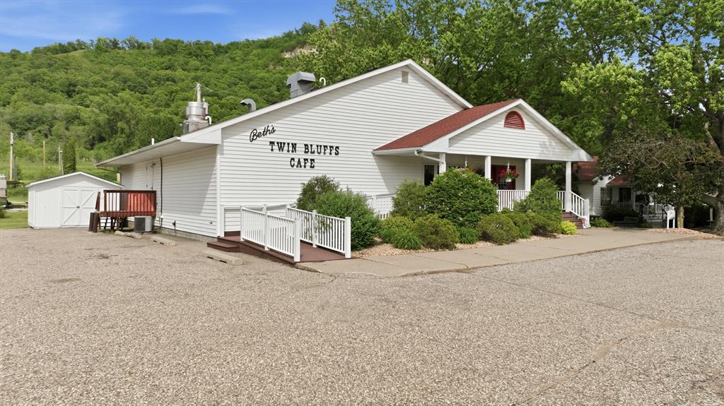 Home in Nelson, WI 54756 — photo 2