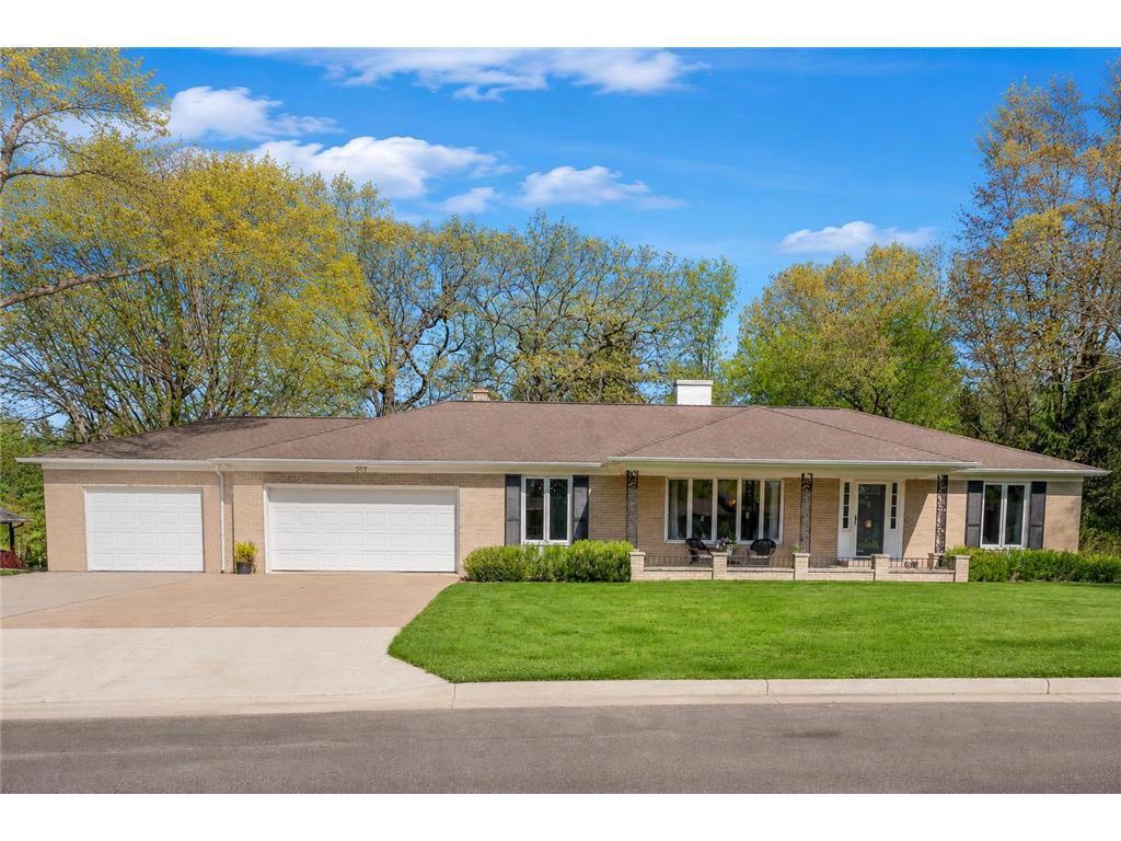 707 Madalyn Court — photo