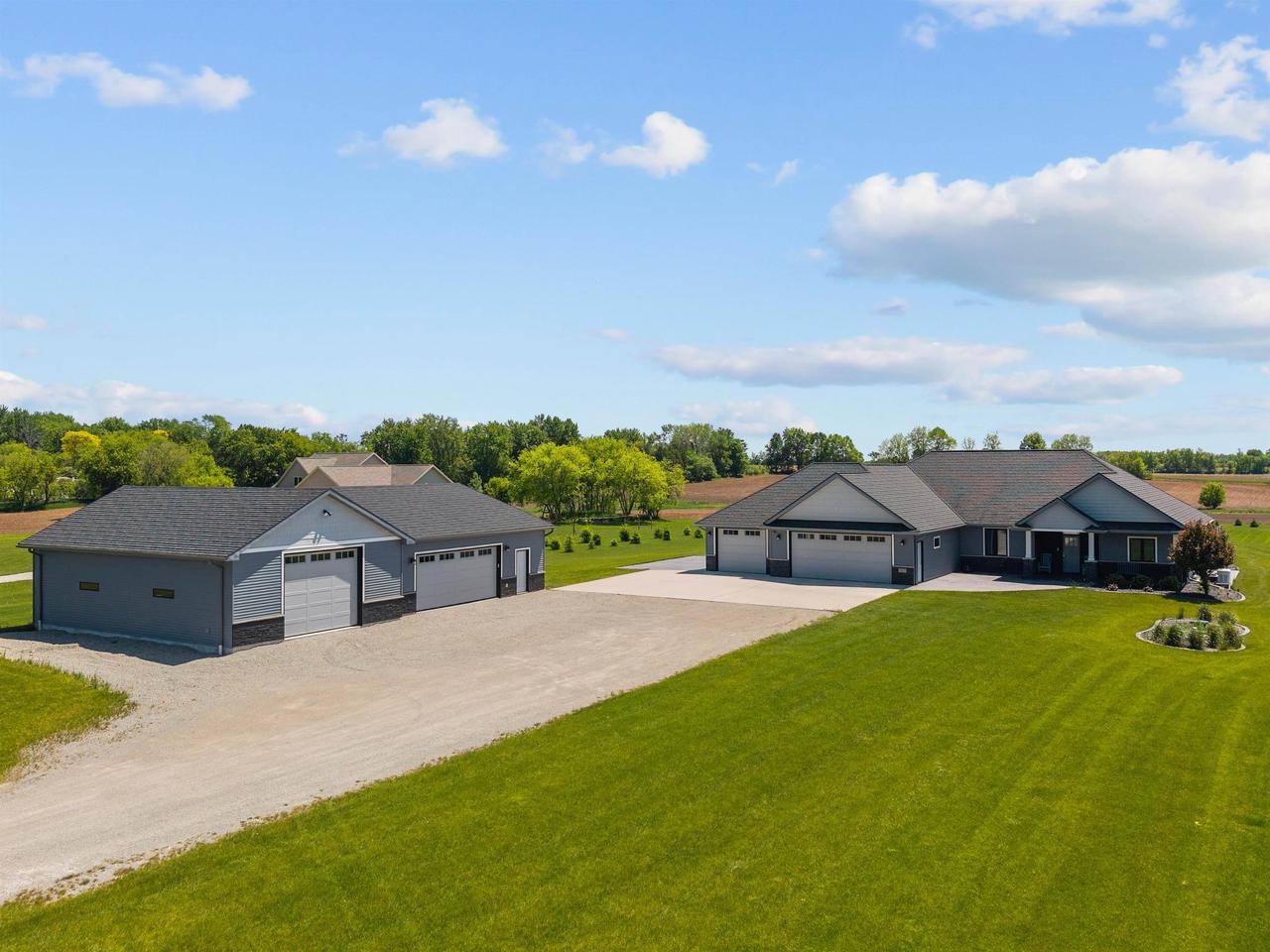 3007 Winnegamie Drive — photo