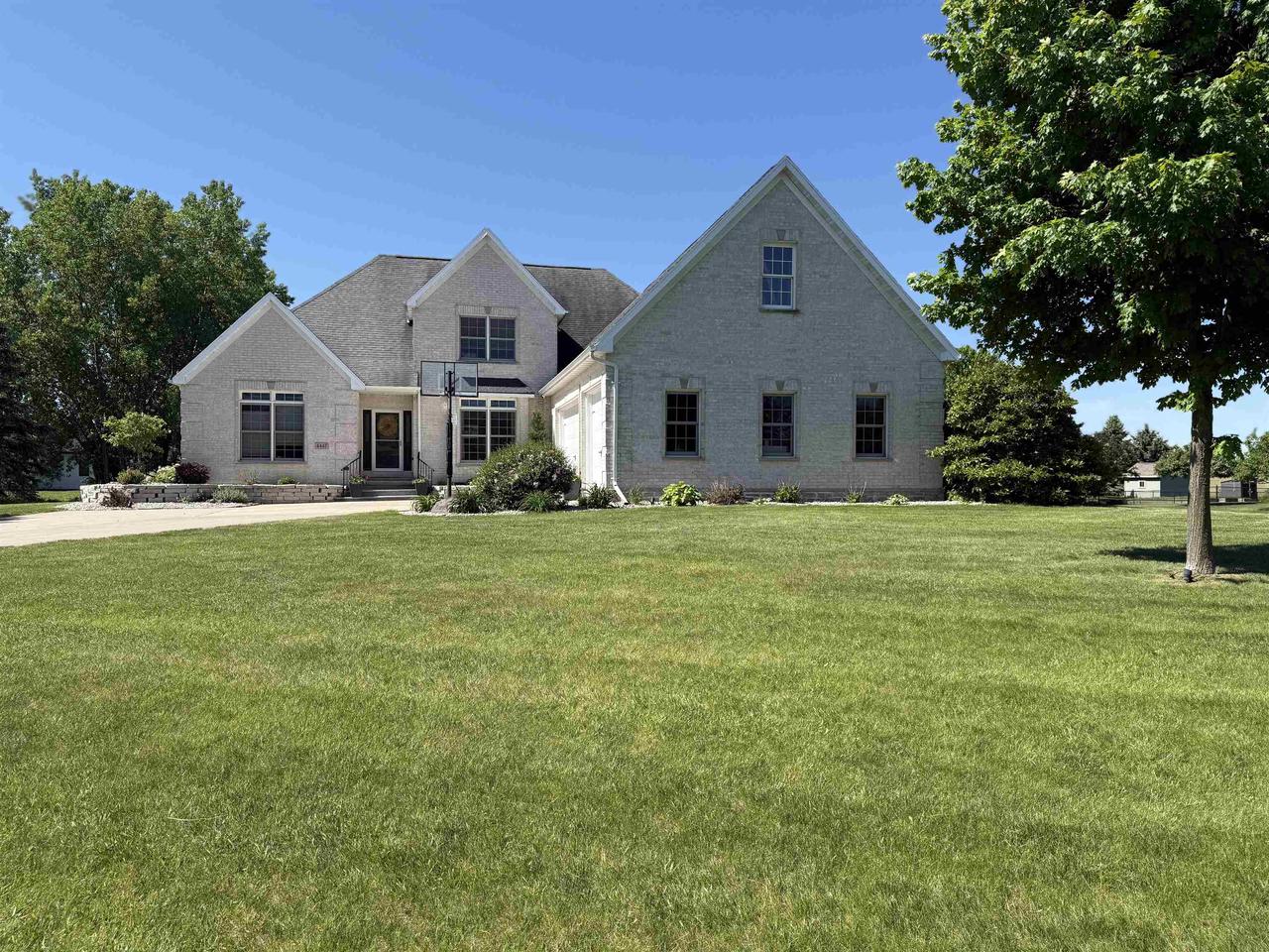 4447 Harbor Village Drive — photo