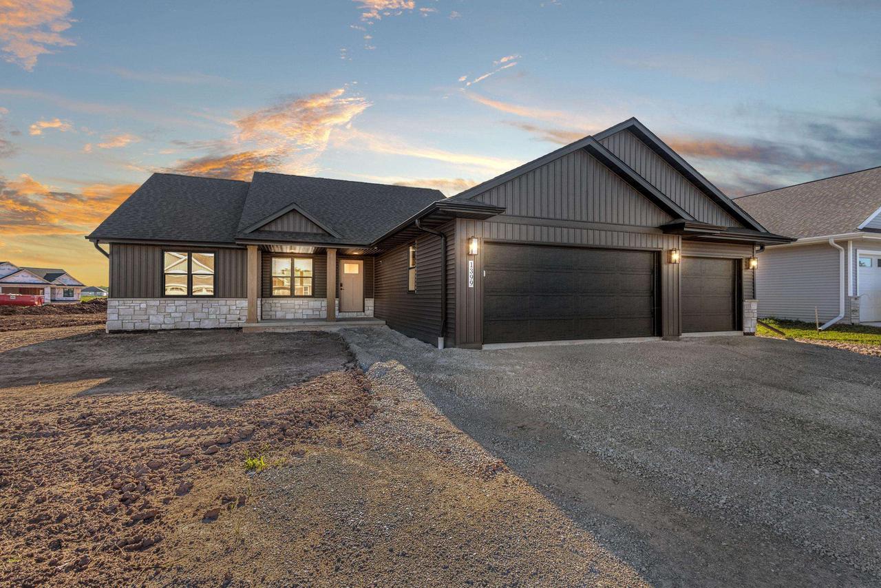 1399 Crossroads Drive — photo