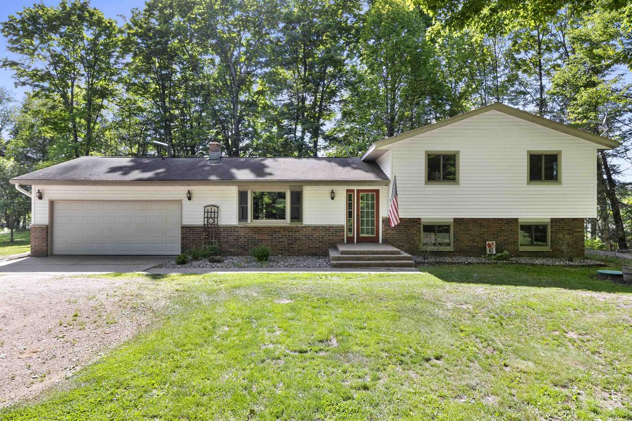 759 Hemlock Drive — photo