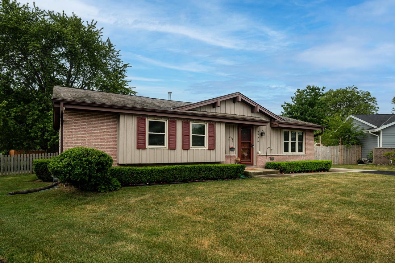 2725 Red Maple COURT, Racine, WI 53402