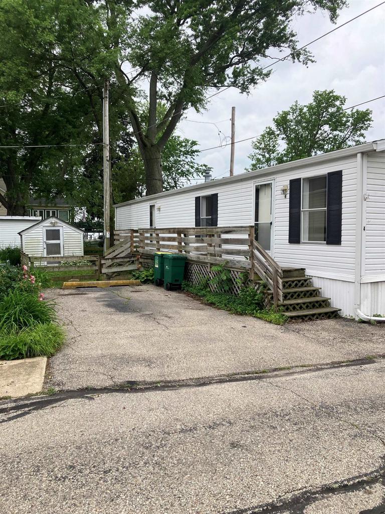 2120 S Riverside DRIVE #4, Beloit, WI 53511 — photo 3