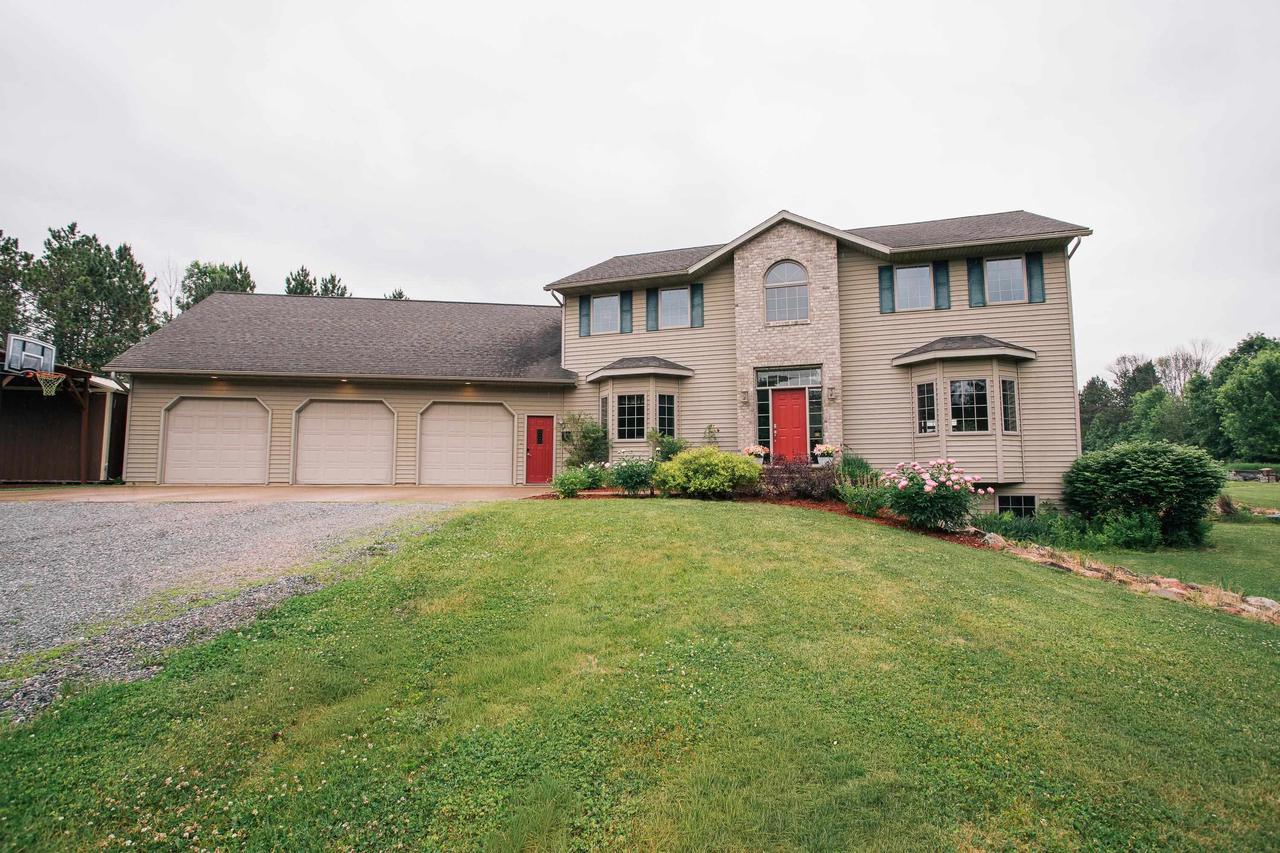 W5798 Rolling Hills Drive — photo
