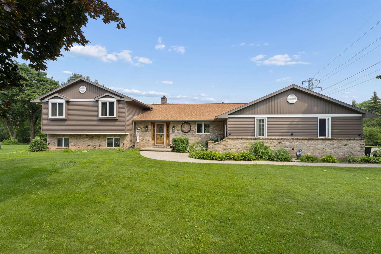 926 Millbrook Drive — photo
