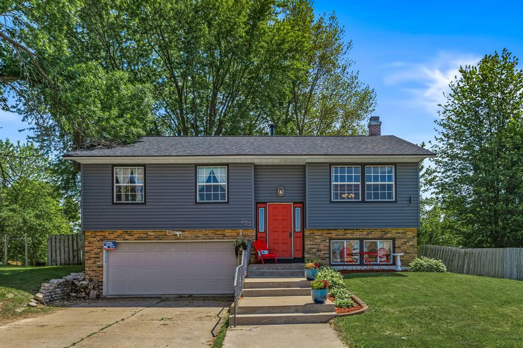 203 Cameron Road — photo