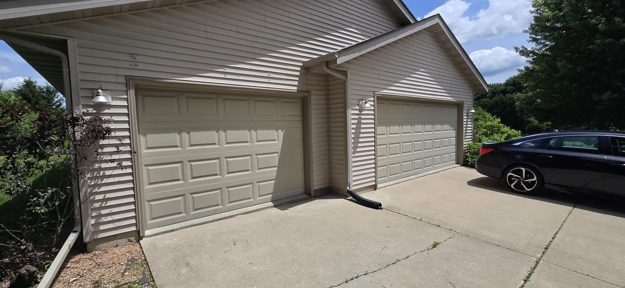 2 Snowflake COURT, Madison, WI 53719 — photo 2