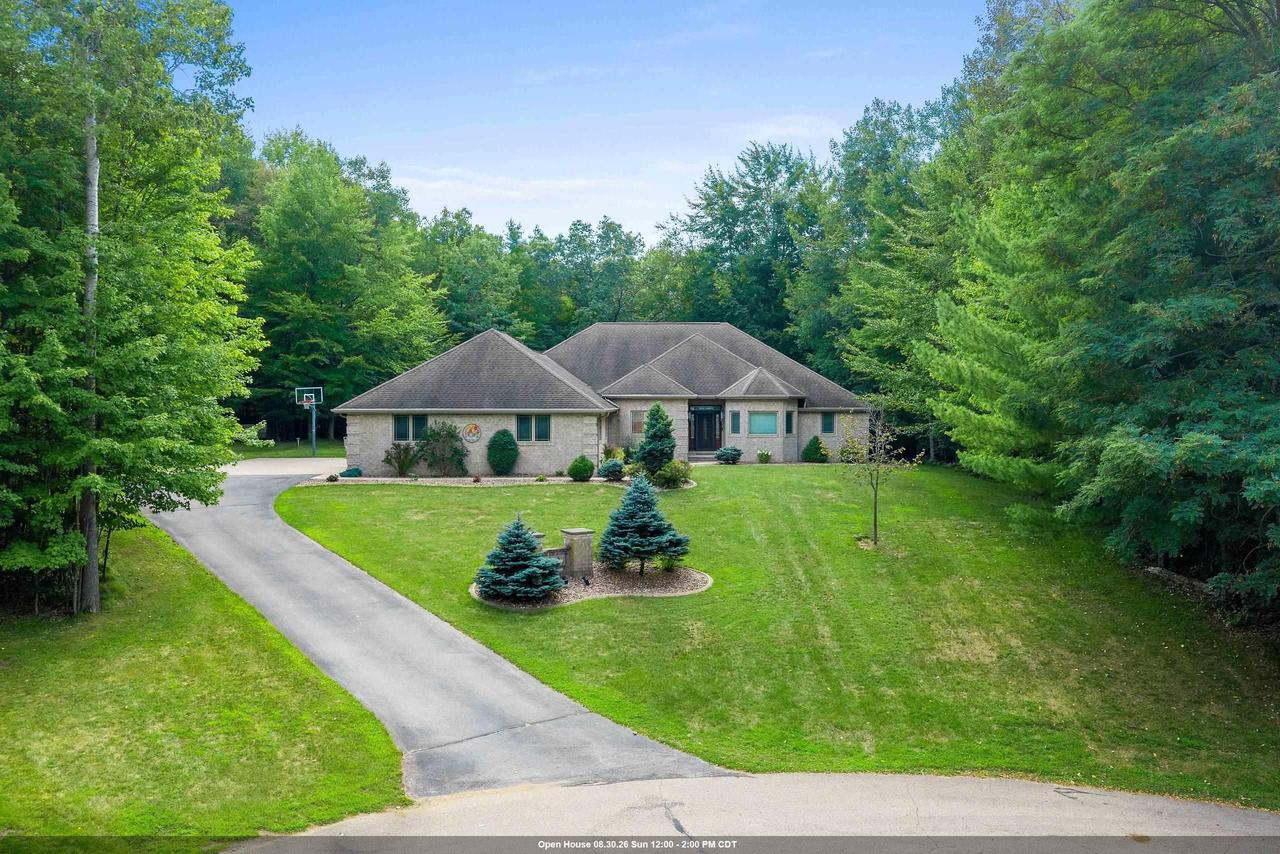 425 Hill Haven Court — photo
