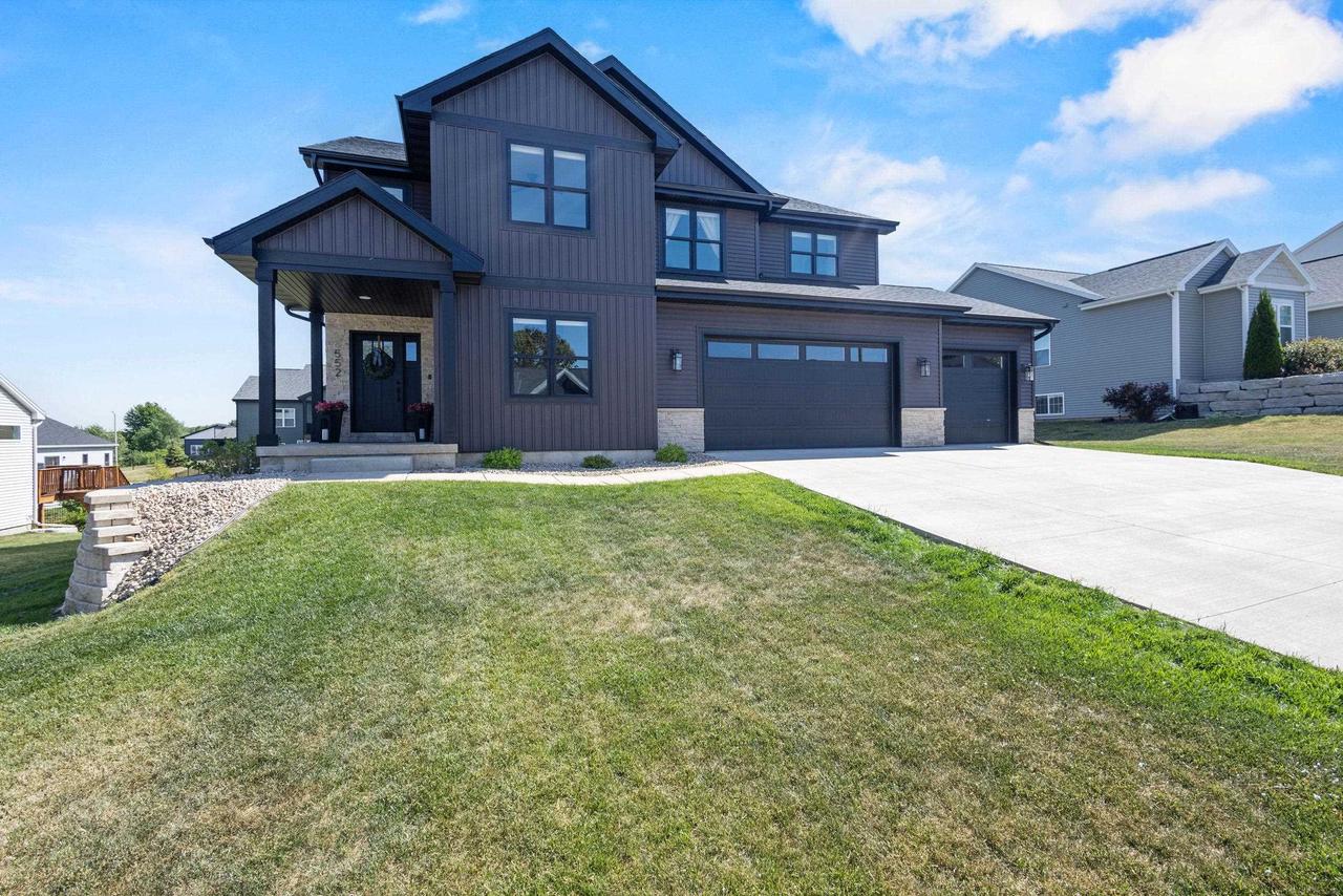 552 Autumn Ridge COURT, Oregon, WI 53575 — photo 3