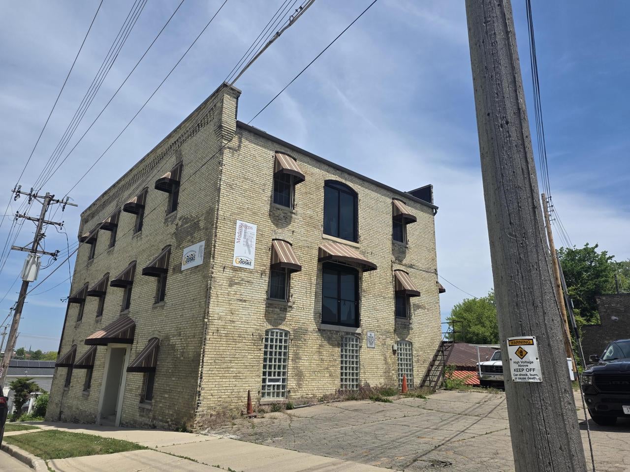 519 Center St, Racine, WI 53403 — photo 3