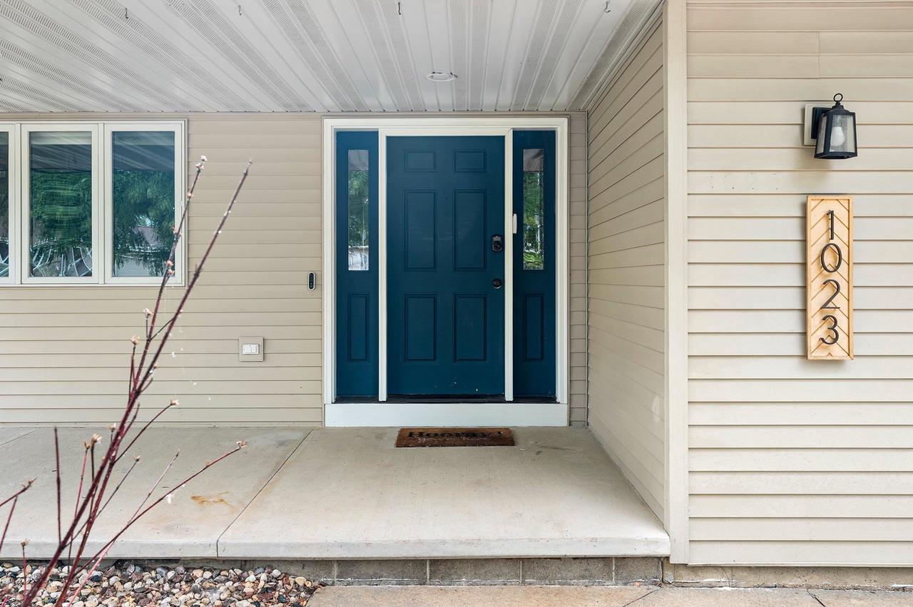 1023 W Ridgeview Drive, Appleton, WI 54914 — photo 3