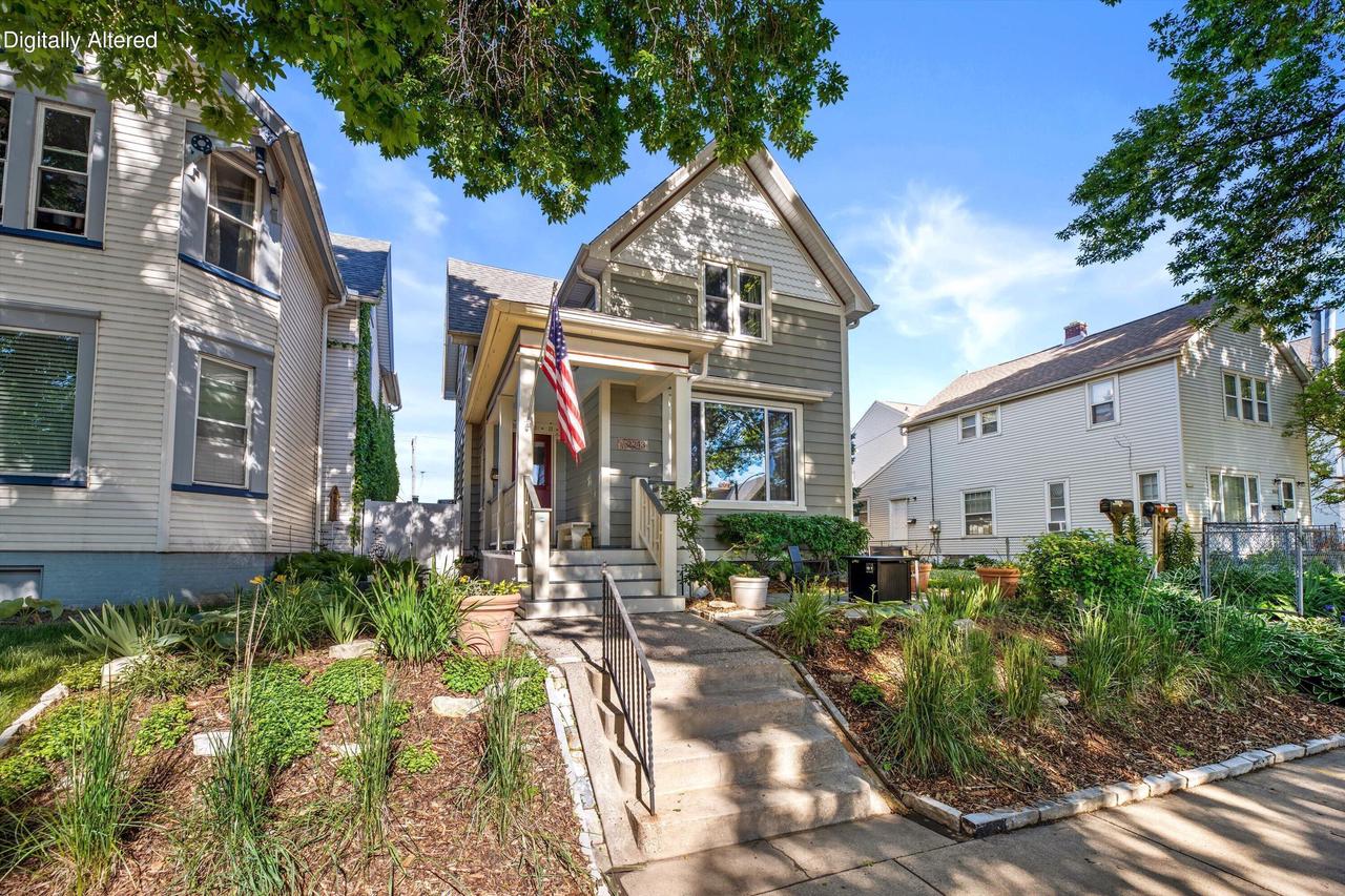 2243 S Mound Street — photo