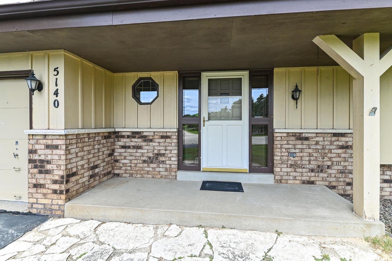 5140 Terrace High, Racine, WI 53406 — photo 2