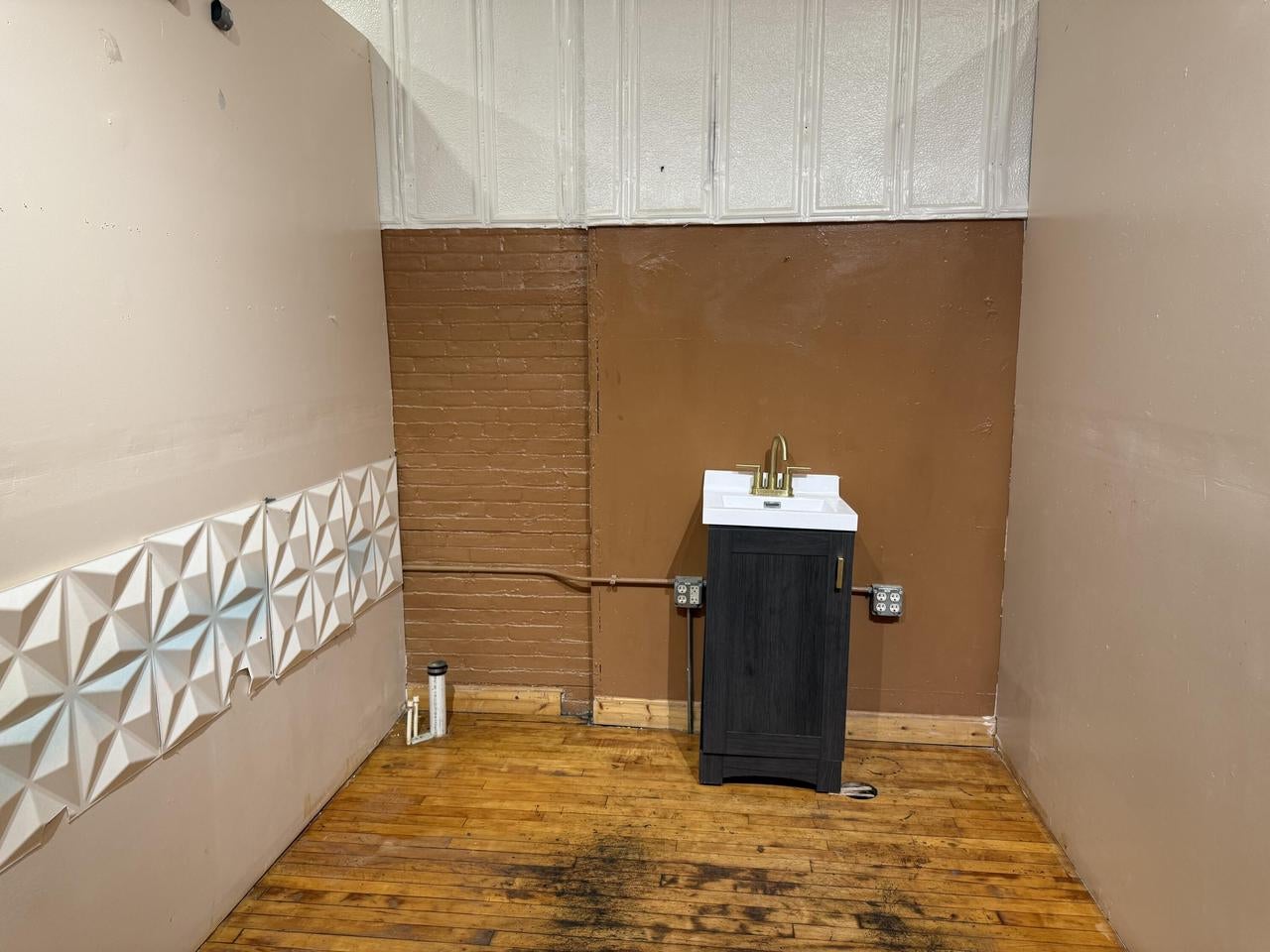 330 Main STREET, Racine, WI 53403 — photo 3