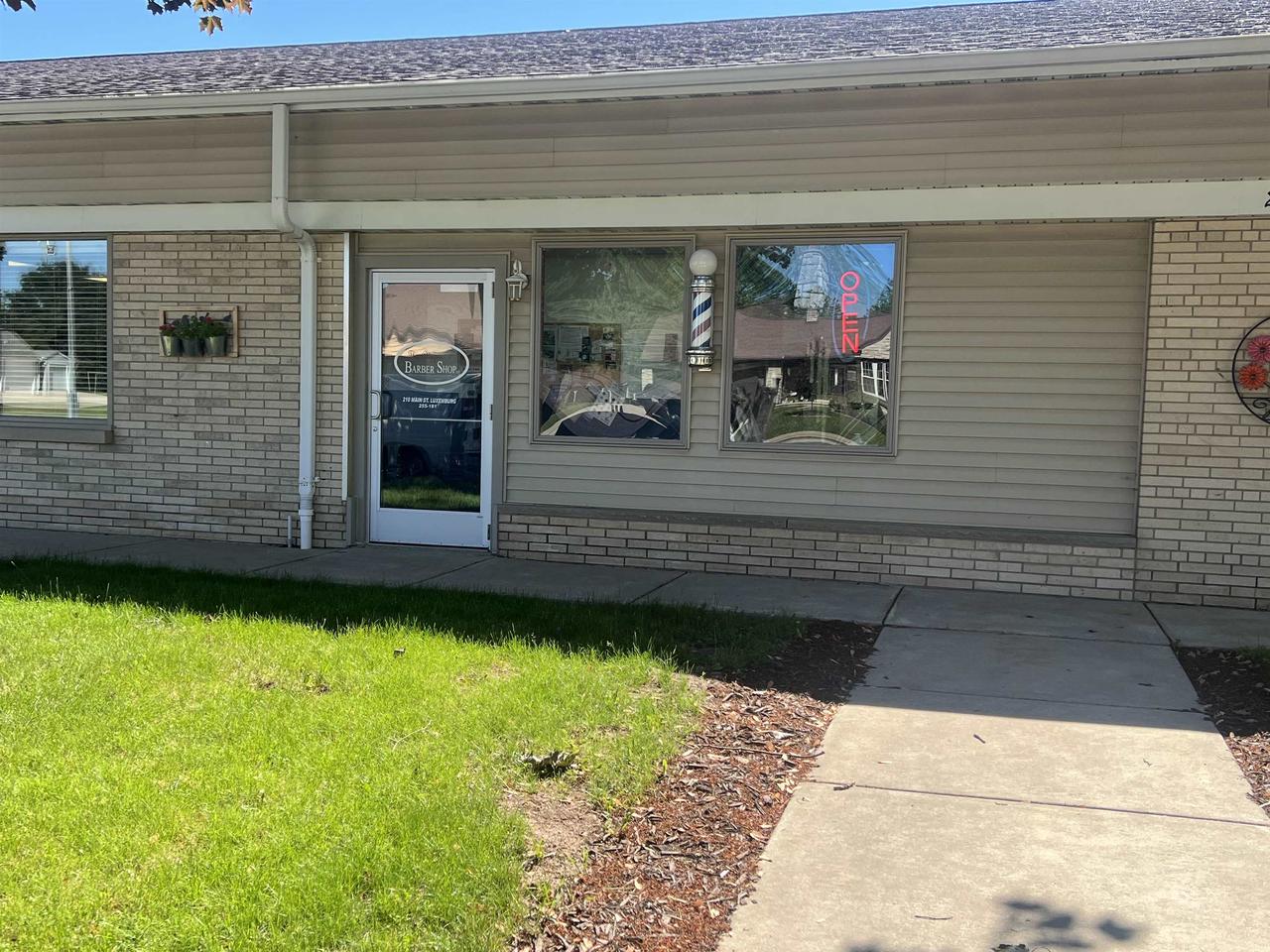 210 Main Street — photo