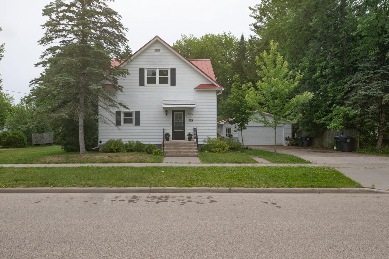 215 N Oxford Street — photo