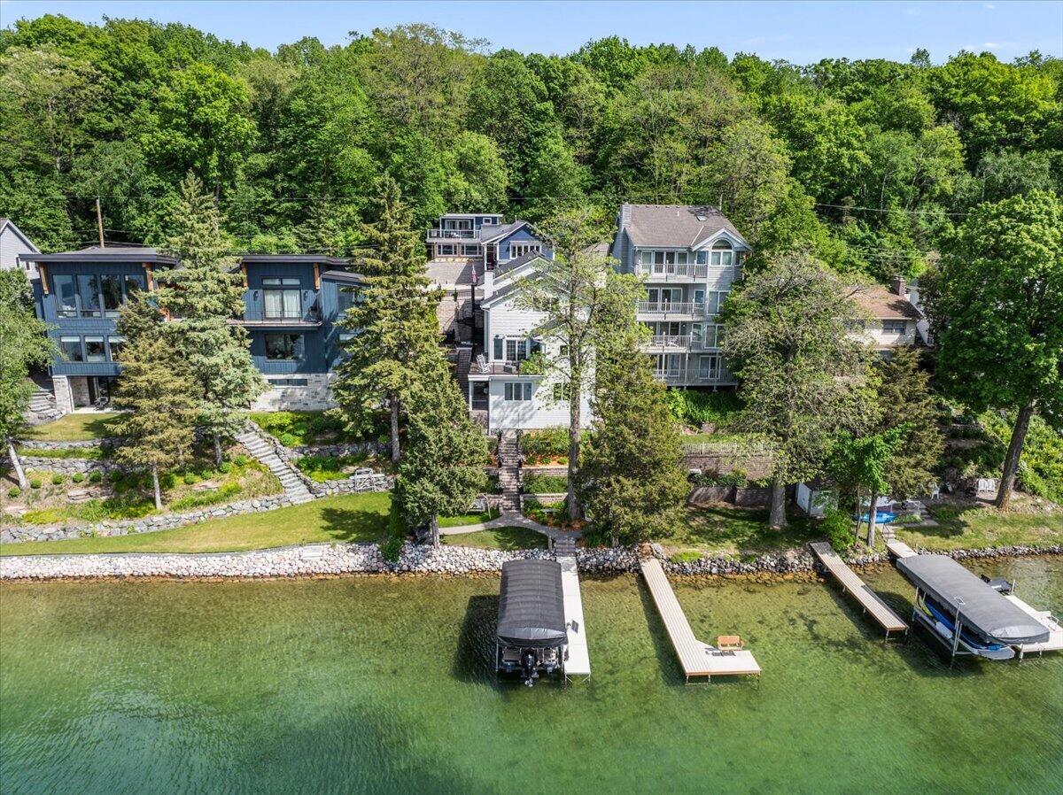 4763 Fontana Beach Road — photo